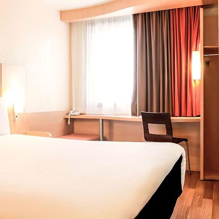 Ibis Lille Centre Gares Hotel Ngoại thất bức ảnh