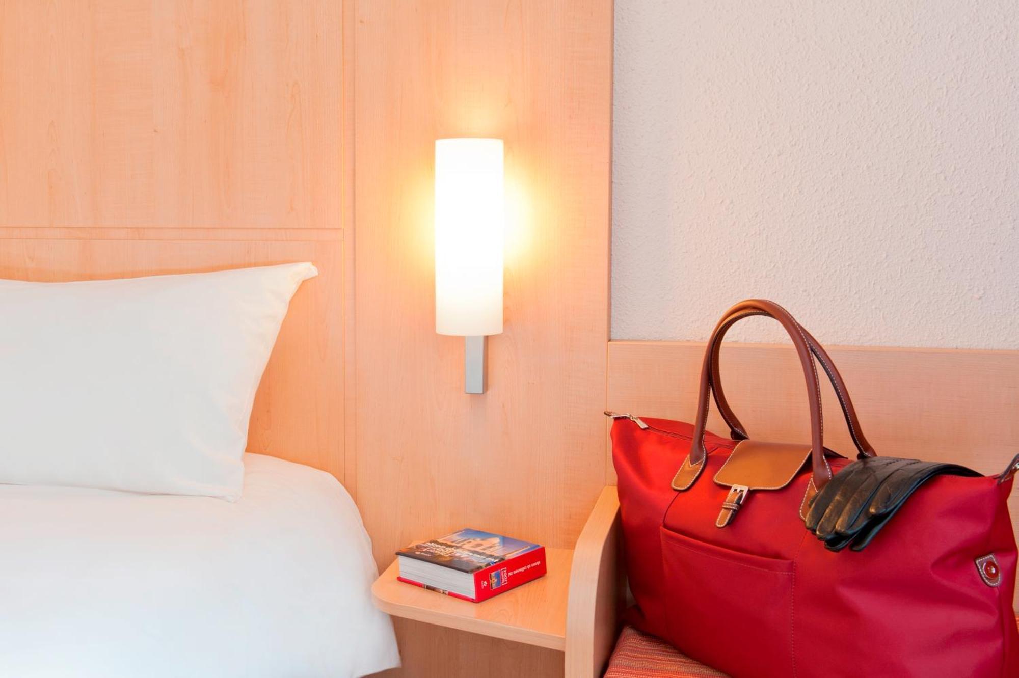 Ibis Lille Centre Gares Hotel Phòng bức ảnh