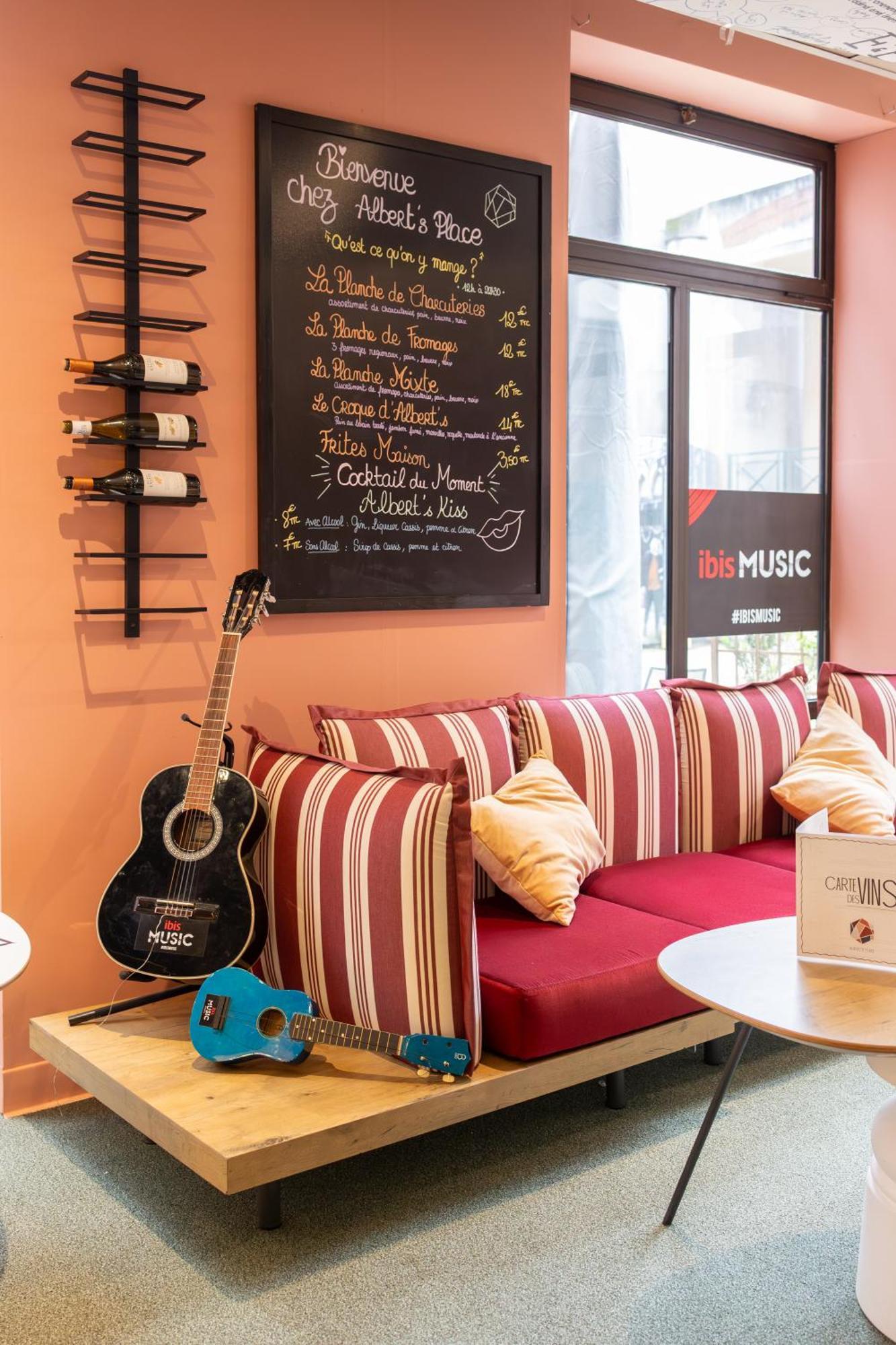 Ibis Lille Centre Gares Hotel Ngoại thất bức ảnh