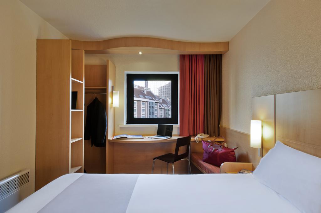 Ibis Lille Centre Gares Hotel Ngoại thất bức ảnh